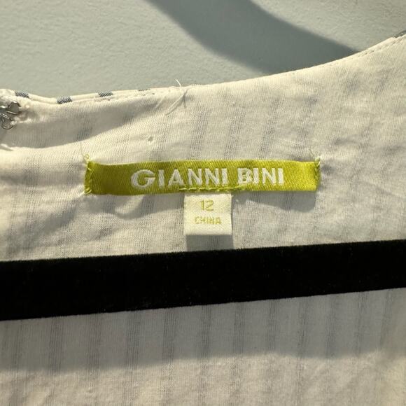 Gianni Bini Romantic Lara Stripe Flutter Sleeve Maxi Dress | Size 12 - Picture 8 of 14